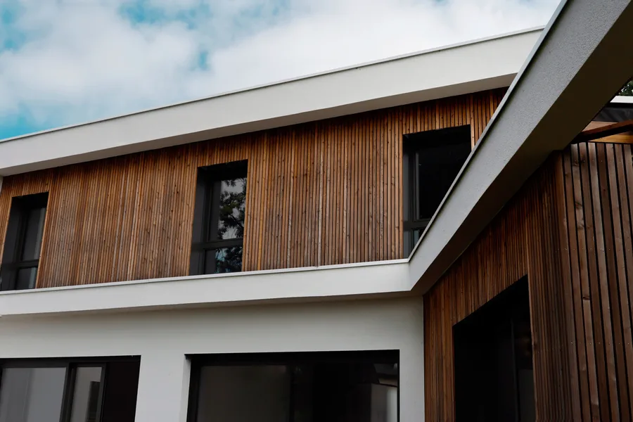 Détail façade bardage bois